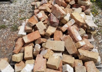 Used Common bricks